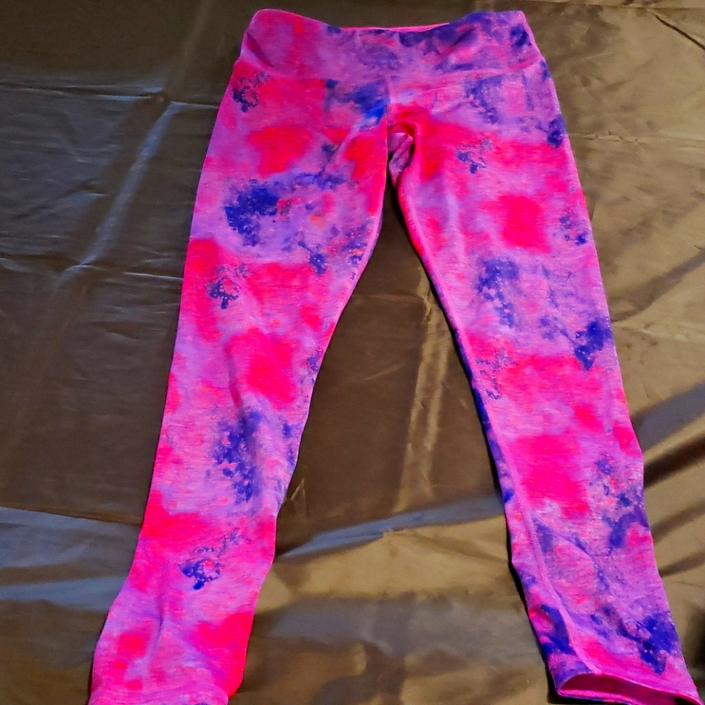 Reversible 90 degree leggings. Medium pink/ tiedye